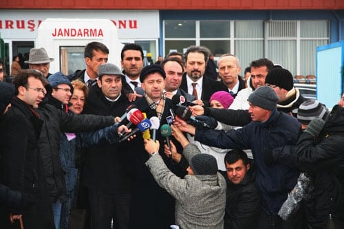 İstanbul Barosu Başkan Ve Yönetim Kurulu Üyeleri
Balyoz Davasına Gözlemci Olarak Katıldı - 6