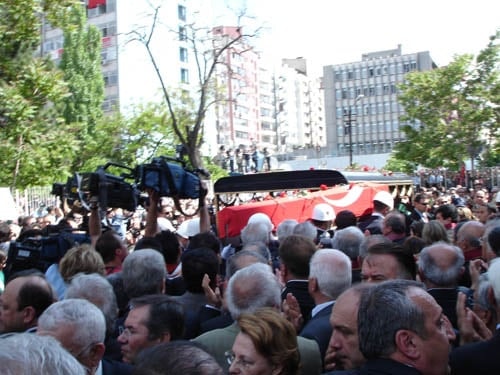 Yargı Tek Ses, Tek Yürek - 16