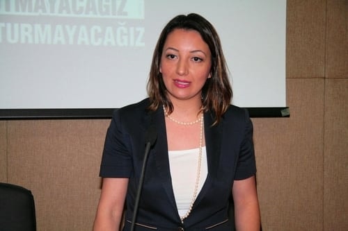 Sağlık Çalışanlarına Yönelik “Şiddet” Ve Hukuk Uygulamaları
 - 1