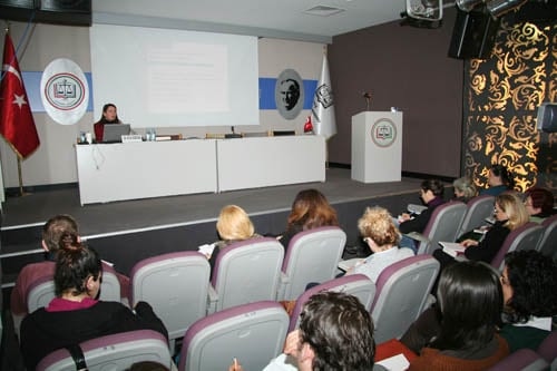 Kadın Hakları Ve Aile İçi Şiddet Semineri Devam Ediyor

 - 15