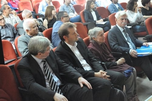 Kutuplar. Uluslararası Boyutuyla Antartika Ve Arktika  
Güncel Sorunlar Ve Çözümleri - 2