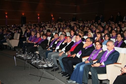 2015 Türkiye’Sinde Kadın
 - 24