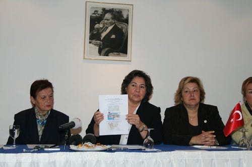 Sivil Toplum Kuruluşları:”Ülkemizi Ve 
Çocuklarımızı Korumaya Kararlıyız”
 - 1