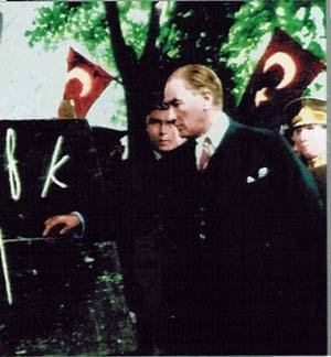 Basın Açıklaması: 24 Kasım Öğretmenler Günü
