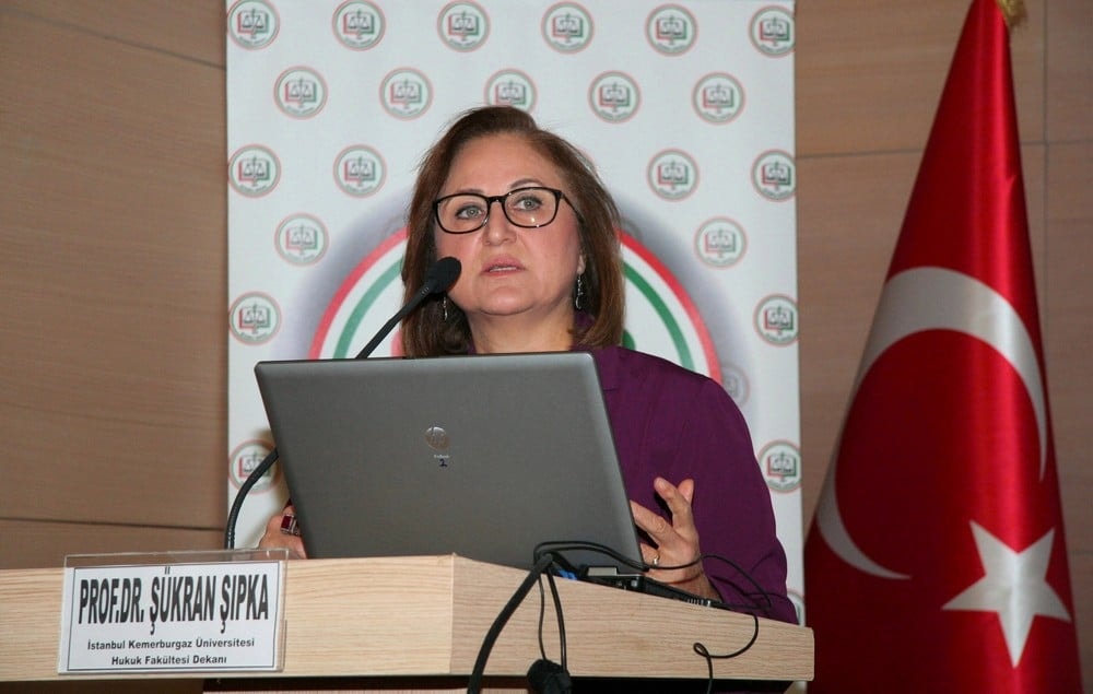Kadın Hakları ve Aile İçi Şiddet” Konulu Sertifika Programı Devam Ediyor - 30