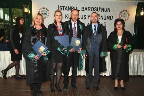 Hukuk Devleti Tesis Edilene, Yargı Bağımsız Olana Kadar, Bedeli Ve Pahası Ne Olursa Olsun Bu Mücadeleyi Birlikte Sürdüreceğiz - 168