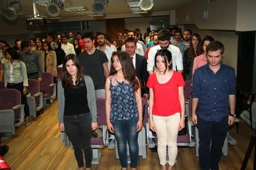 Türkiye’De Avukat Olmak Çok Kolay
 - 5