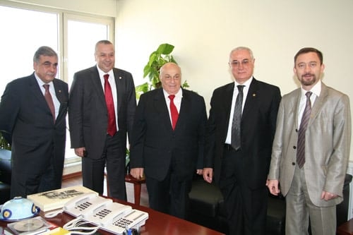 Denktaş:”Orams Davasını 
Fırsata Dönüştürelim” - 2
