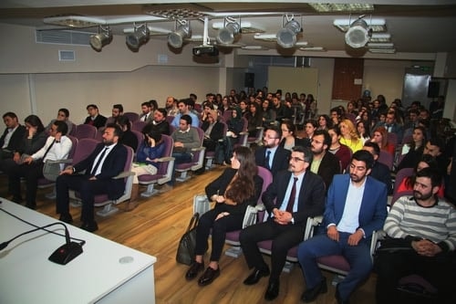Adaleti Sağlayan Bir Meslek
 - 10