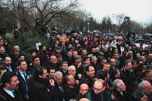 Polis Devleti Değil Hukuk Devleti

 - 30