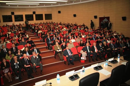 Hukuk Eğitimi Büyük Bir Kaosa Sürüklenmiştir - 22