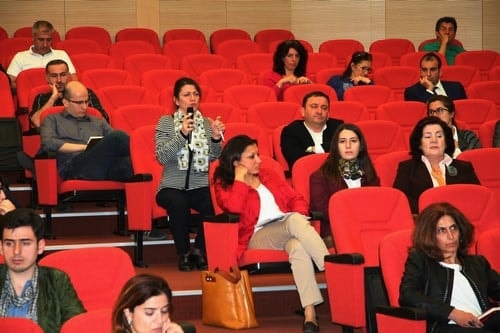 Üçüncü Yılında Kentsel Dönüşüm Uygulamaları
 - 41