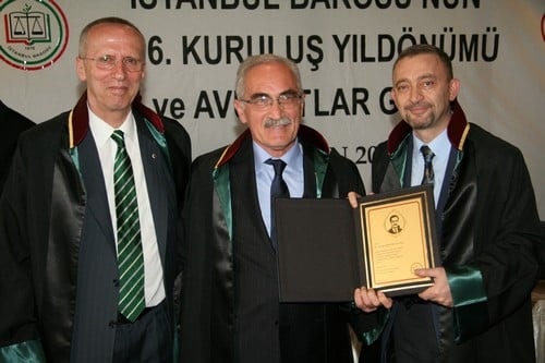 Hukuk Devleti Tesis Edilene, Yargı Bağımsız Olana Kadar, Bedeli Ve Pahası Ne Olursa Olsun Bu Mücadeleyi Birlikte Sürdüreceğiz - 211