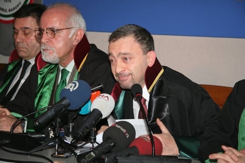 Baroya Karşı Hukuksuzlukların, Sindirme Ve Yıldırma Girişimlerinin Yoğunlaşması Üzerine İstanbul Barosu Yönetim Kurulu Olağanüstü Genel Kurul Kararı Aldı
 - 70