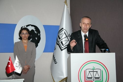 Tıbbi Uygulama Hatalarına Yaklaşım
 - 4
