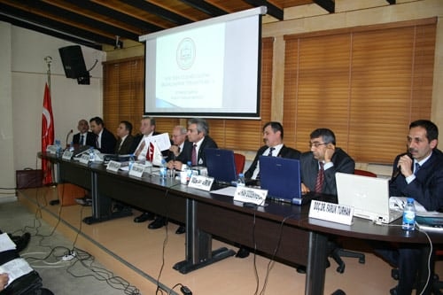 Yeni Türk Ceza Mevzuatını Değerlendirme Toplantılarının
İlki Yapıldı - 6