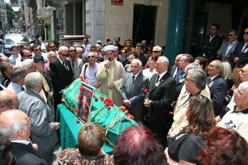 Türkiye Barolar Birliği Delegemiz Av.Atilla Özdalkıran’I Yitirdik - 14
