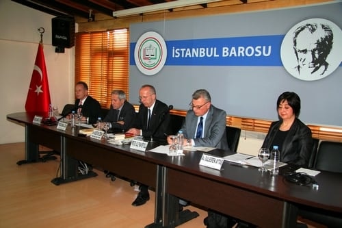 Tarihi Gerçeklikten Politik Kurguya Ermeni Sorunu
 - 39