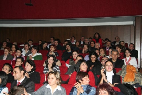 Thm Koromuz 
Yılın İlk Konserini 
Verdi
 - 12