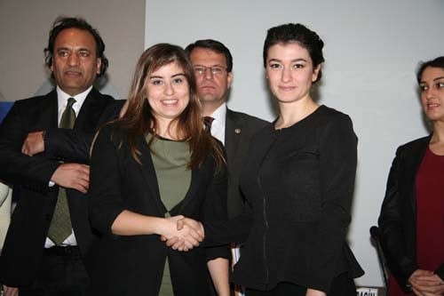 İstanbul Barosu Dış İlişkiler Merkezi Tarafından Düzenlenen
“Sınırlar Ve Sığınmacılar: Bir Suriye Örneği “ Konulu Toplantı Yapıldı - 103