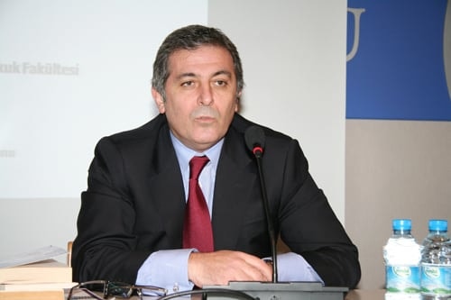 Cezaevlerindeki Doluluk
İnsan Haklarını İhlal Ediyor - 8