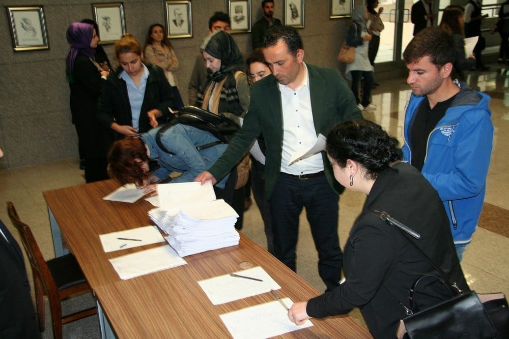 Avukatın Yapacağı İş Hukuk Teknisyenliğine Dönüştürülmemeli - 3