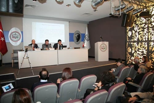 Bilişimin Ticaret Hukukuna Etkileri
 - 24