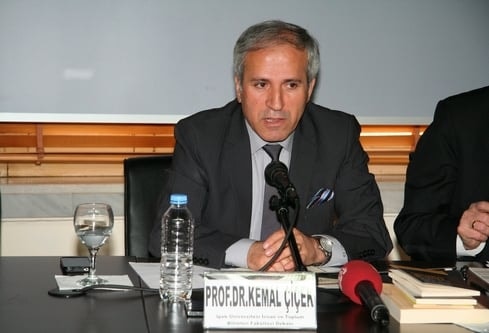 Tarihi Gerçeklikten Politik Kurguya Ermeni Sorunu
 - 30