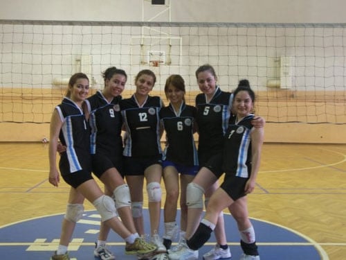 19 Mayıs Voleybol Turnuvası
İzmir’De Yapıldı
 - 4