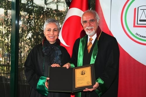 İstanbul Barosu 137 Yaşında!
 - 209