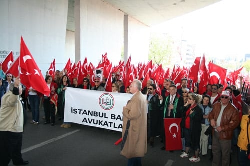 Çağlayan’Da Çağlayan Halk:“Ne Darbe İstiyoruz, Ne Şeriat” - 13