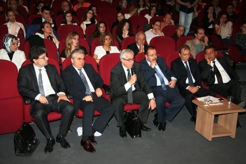 İş Hukukuna İlişkin Sorunlar Ve Çözüm Önerileri
 - 49