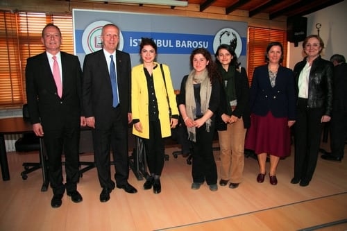 Tarihi Gerçeklikten Politik Kurguya Ermeni Sorunu
 - 49