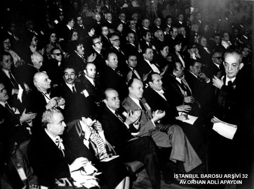 Biz Bayrağı O’Ndan Devraldık

 - 64
