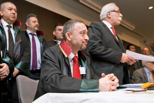 Avrupa Barolar Konseyi'nden İstanbul Barosu'na İnsan Hakları Ödülü
 - 23