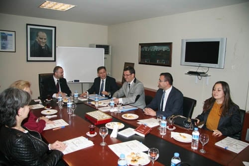 Eskişehir Barosu Yönetiminden İstanbul Barosuna Destek

 - 14