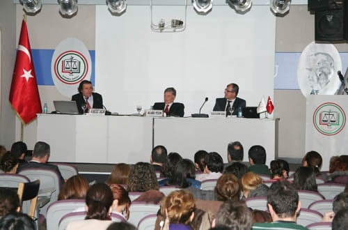 Yeni Sendikalar Ve Toplu İş Sözleşmesi Kanunu Paneli

 - 43