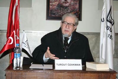 Turgut Özakman: “Gün Yeni Emperyalizme Karşı Kenetlenme Günüdür”