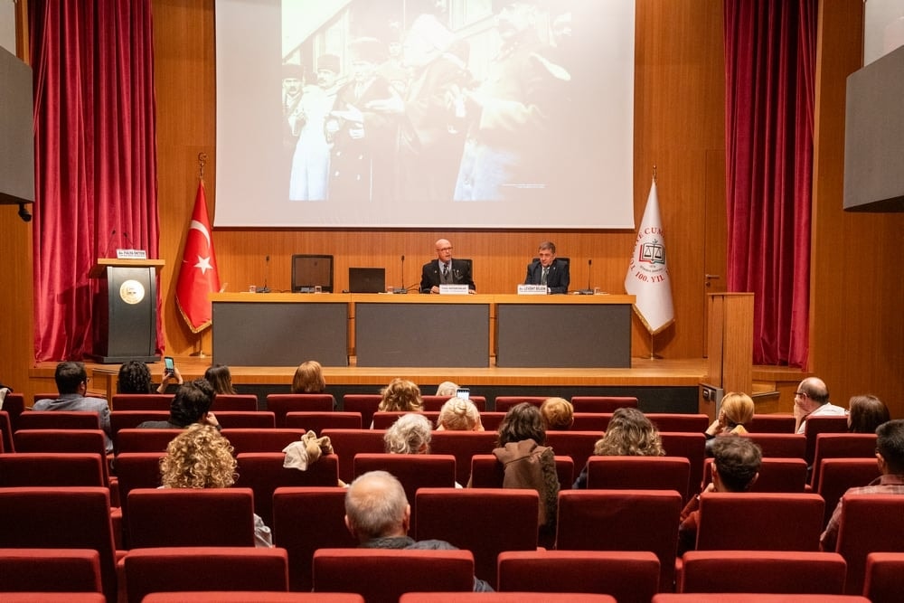 Atatürk ve Cumhuriyet