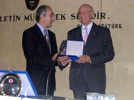 Basın Danışmanımıza Burhan Felek Basın Hizmet Ödülü Verildi
