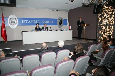 İfade Özgürlüğüne Karşı Baskılar
Bertaraf Olmaya Mahkûmdur