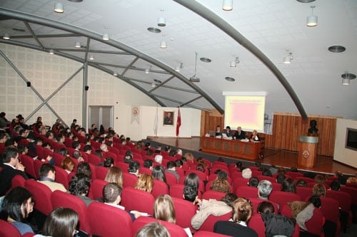 Finans Hukukuna Etkileri Açısından
Ttk Tasarısı (Ortaklıklar Hukuku)
Sempozyumu