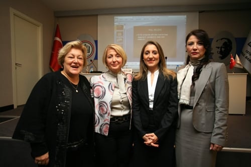 Kadın Hakları Merkezi Adli Yardım Bürosu Avukatları İçin “Kadın Hakları Ve Aile İçi Şiddet” Konulu Eğitim Seminerleri Düzenledi