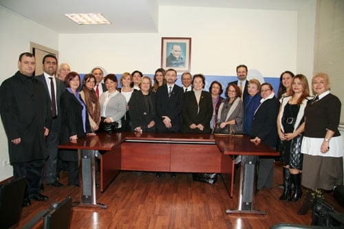 Çydd Genel Başkanı Çelikel
Baro Yönetimini Kutladı