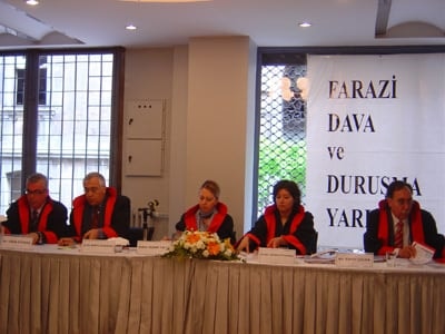 Farazi Dava Ve Duruşma Yarışmasında Dilekçe Tesliminde Son Gün: 15 Nisan 2005