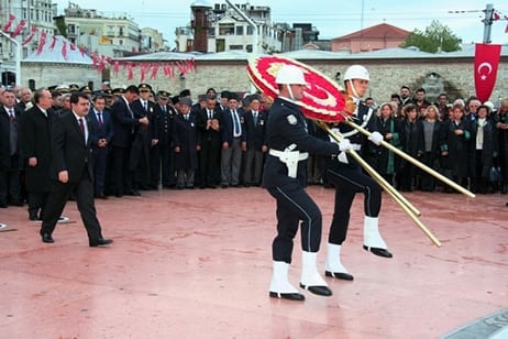 Atamızı 78. Ölüm Yıldönümünde Minnetle Andık