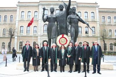 Baronun 128. Kuruluş Yılı Ve Avukatlar Günü Etkinlikleri Başladı