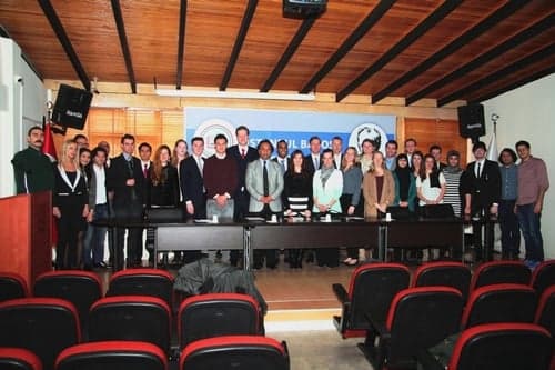 Hollandalı Hukuk Fakültesi Öğrencileri İstanbul Barosu’Nu Ziyaret Etti