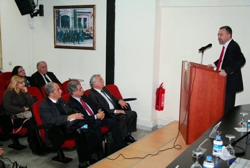 Rauf Denktaş Türk Dünyasının Kahramanıdır