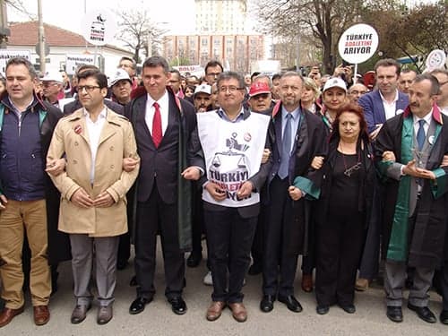 Türkiye Adaletini Arıyor Yürüyüşü Ertelendi